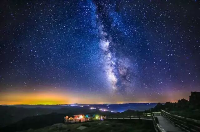 冰山梁 赏最美星空 体验高山海拔避暑胜地之醉美冰山梁摄影 扎营 看日出 风行户外旅行 微信公众号文章阅读 Wemp