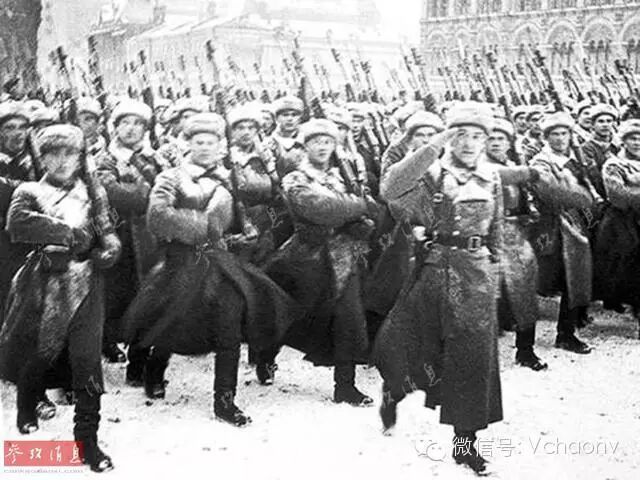 兵临城下:1941红场大阅兵的悲壮瞬间