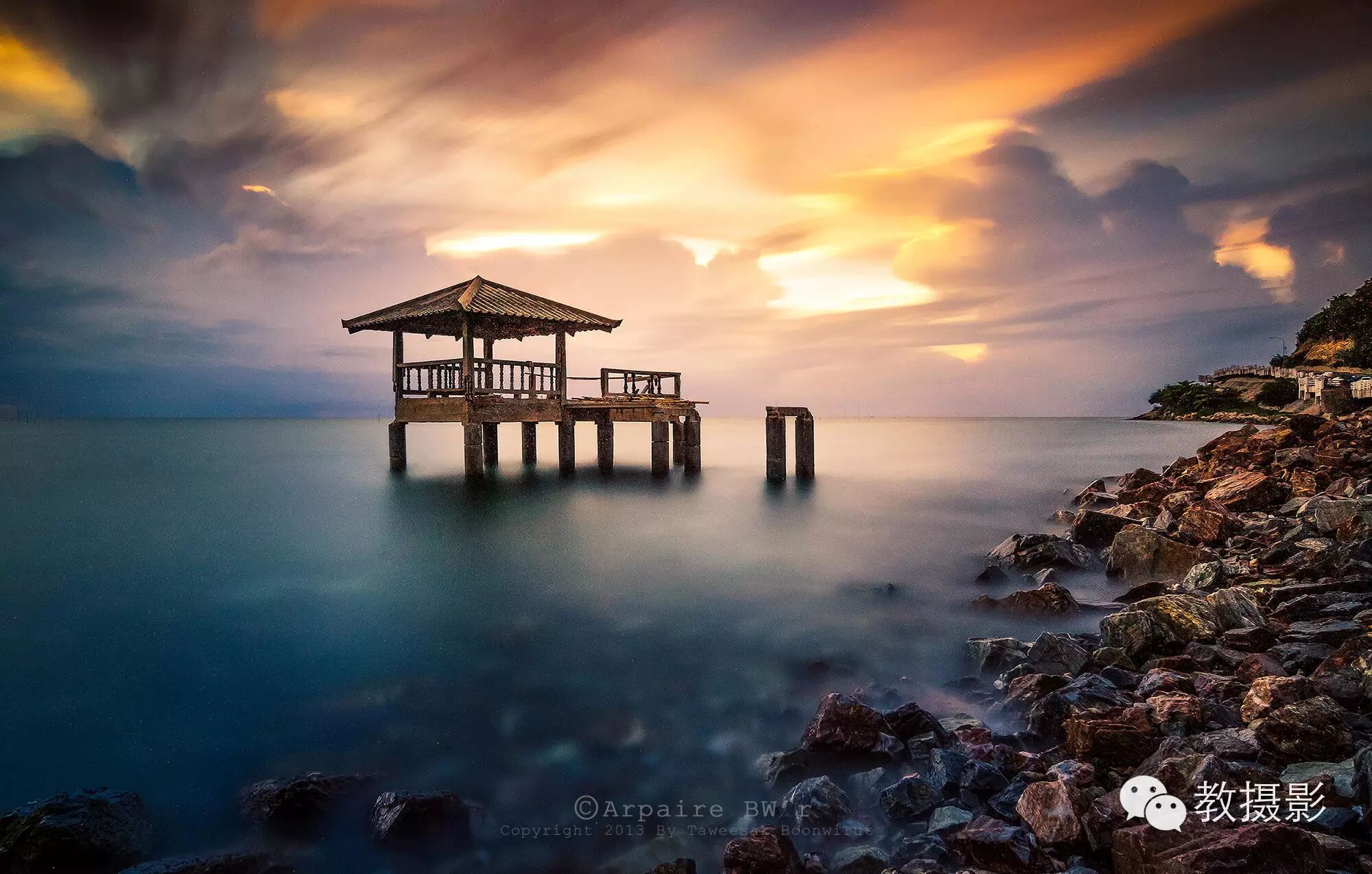 【题材分析】如何拍摄极致的海边慢门照片?【1小时福利】