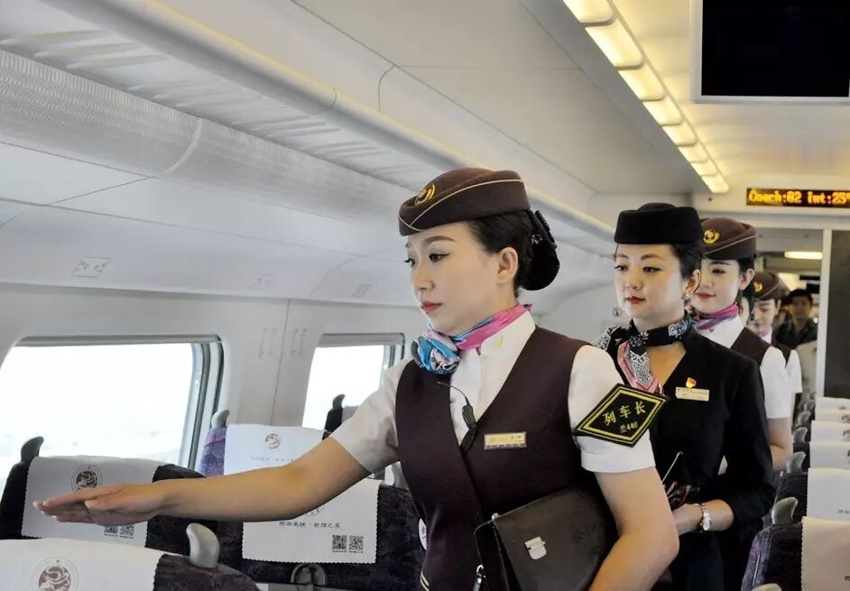 空姐动姐齐携手 ,拓展服务新空间|兰州场地装修网络社区