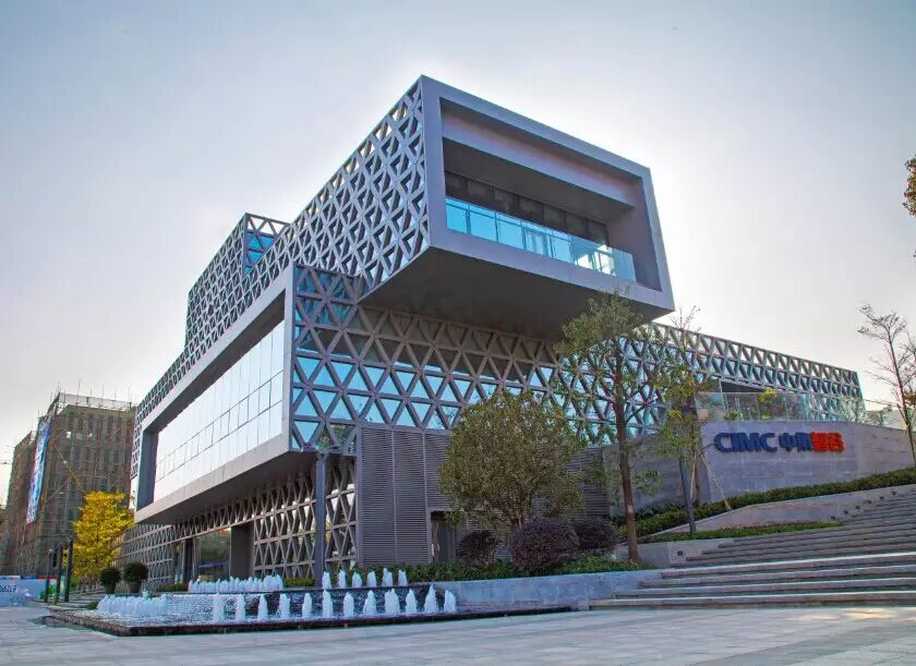 中集智谷引领珠三角制造业迈入"机器换人"时代 -小发哥-mr.