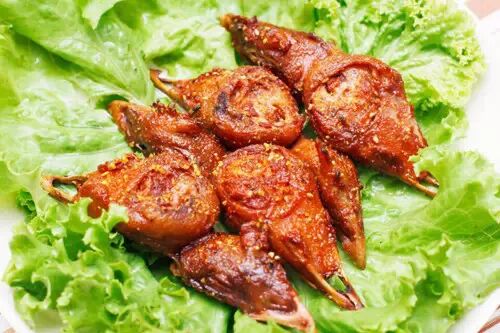 烧烤圈爆烤鸡头生烤鸡头串烧鸡头做法