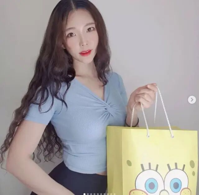 【美女】臀肌会跳舞的人气教练，谁看了不迷糊？（图） - 46