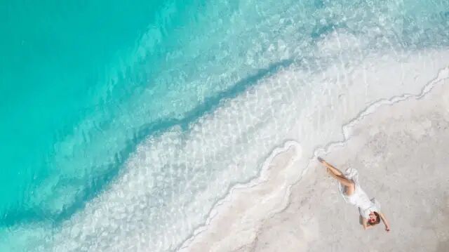 翡翠湖旅游攻略_翡翠湖和茶卡盐湖哪个好_翡翠湖在哪里