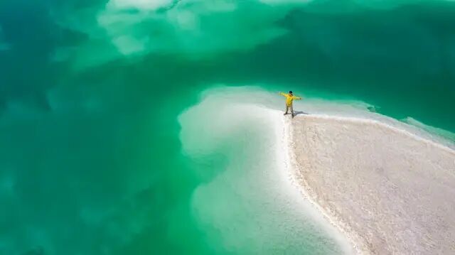 翡翠湖和茶卡盐湖哪个好_翡翠湖旅游攻略_翡翠湖在哪里