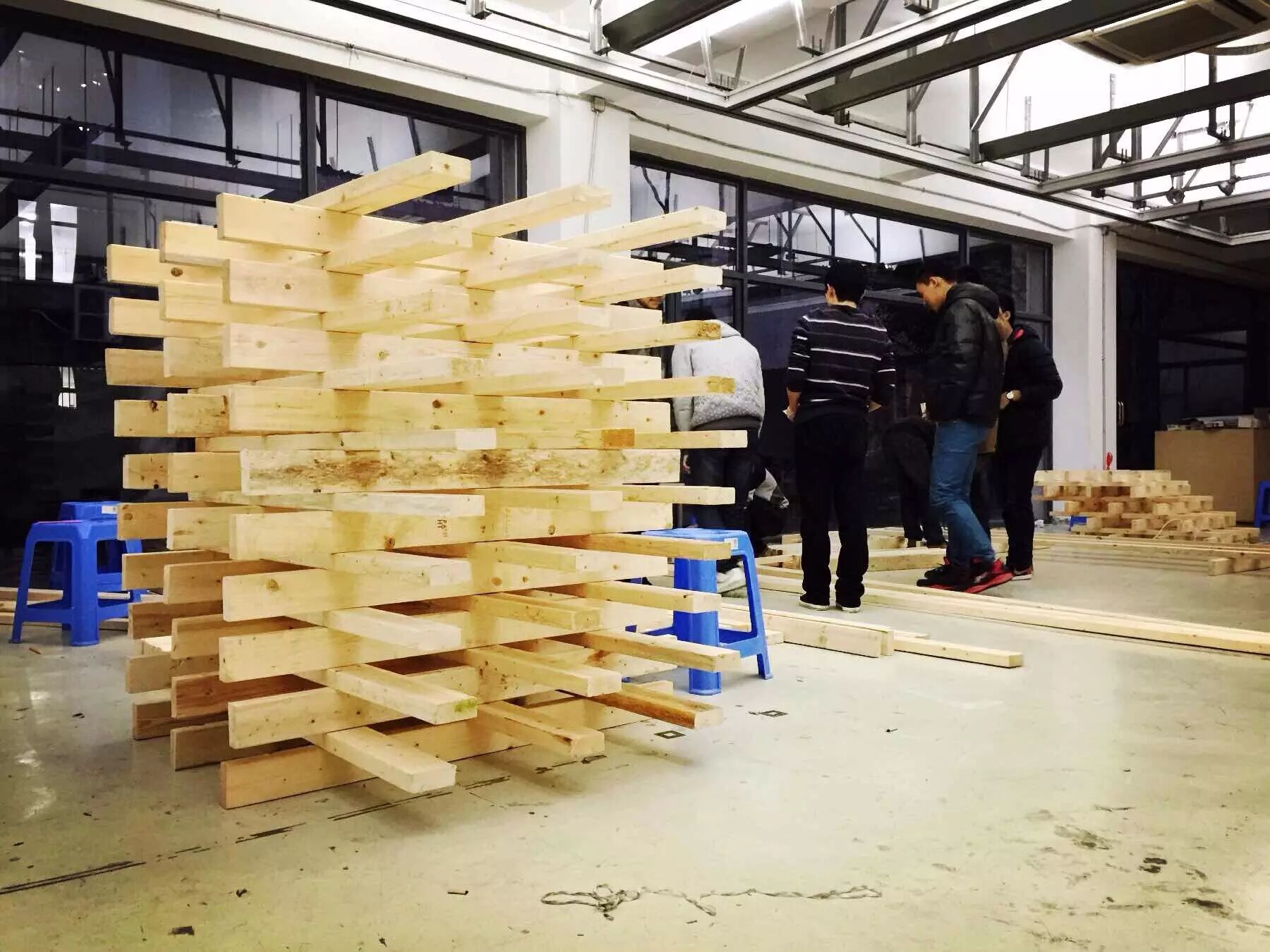 真友书屋 设计 创意 十几个没有建造经验的学生,两个木匠,韩老师自己