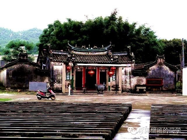 护国公府被抄家流放的小说_护国公秦琼_护国公