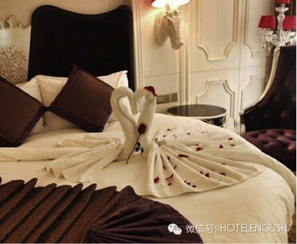 酒店客房创意主题夜床图片