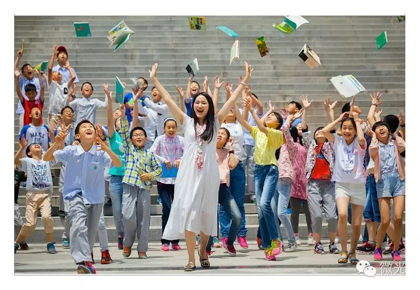 画册设计印刷合同|校园生活纪实摄影画册丨我是小学生了