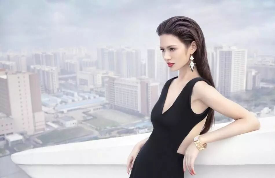 女神终极发型--帅气背头