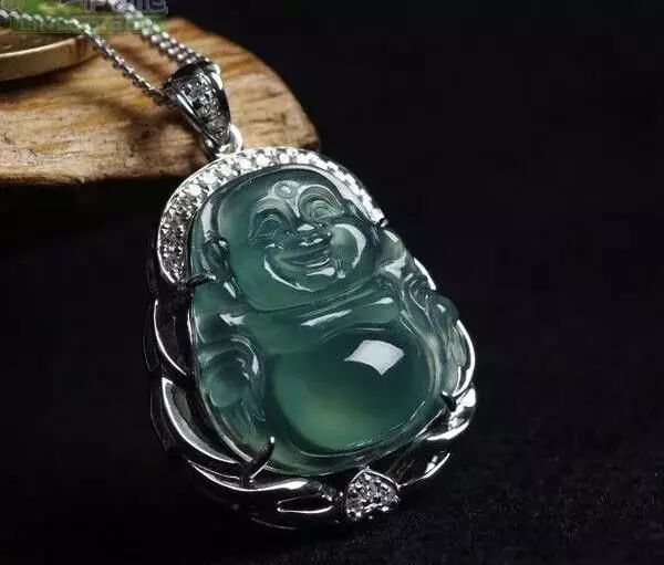 一块罕见的莫湾基老蓝水开料到成品过程