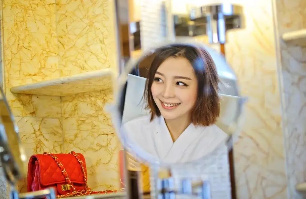 最美老板娘石三妹给你讲述她的创业经历:15岁就开始漂泊在外!