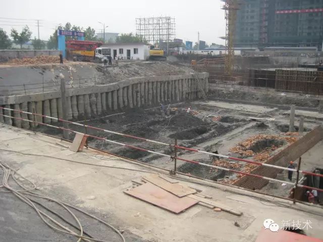 江阴总部经济园A1-A4地块基坑工程  （2011年）