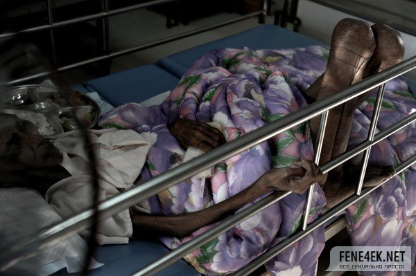 寺庙里的晚期艾滋病人触目惊心切莫邪淫