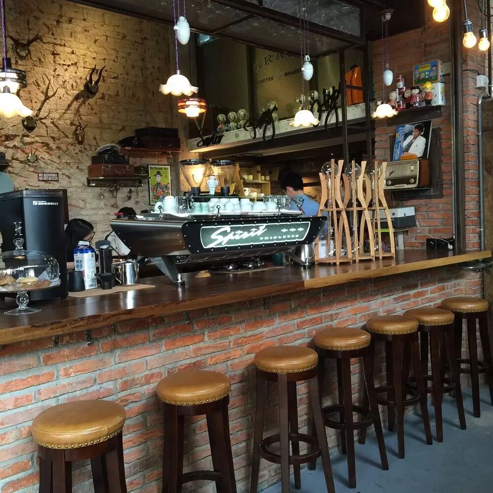 我梦想中的咖啡店吧台.