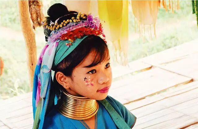 但如今纹面女将面临罚款,纹面文化正在消亡.