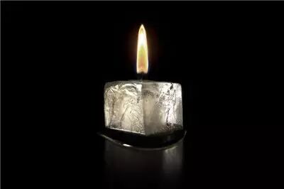 冰块蜡烛