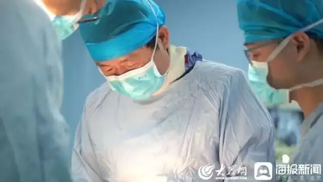 手术电钻怎么用一位骨科医生的“十八般兵器”：锤子、锯子、骨撬、骨刀、电钻……_https://www.jmylbn.com_新闻资讯_第2张