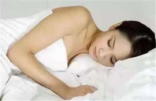 已婚女人梦见陌生女人大肚子_已婚妇女梦见女人_已婚女人梦见自己挺着大肚子