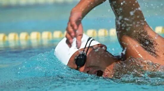 游泳教练培训班