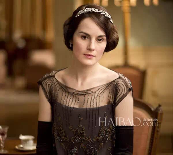 看剧学穿衣| 论英国贵族大小姐们的日常穿搭