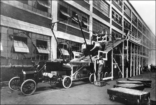 福特t型车的生产线