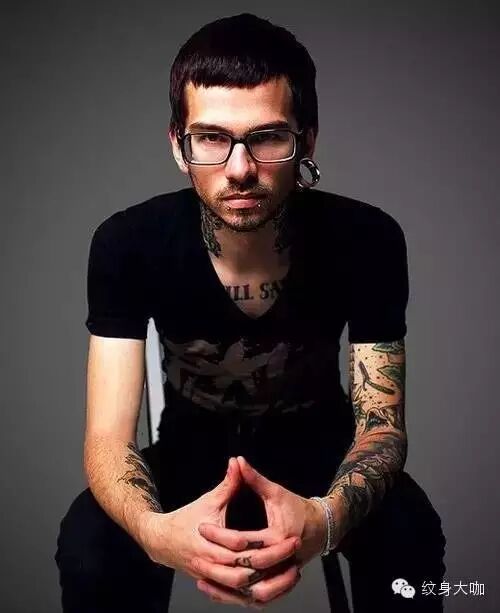 在所有纹身的部位当中,花臂无疑是刺青者们的宠儿.