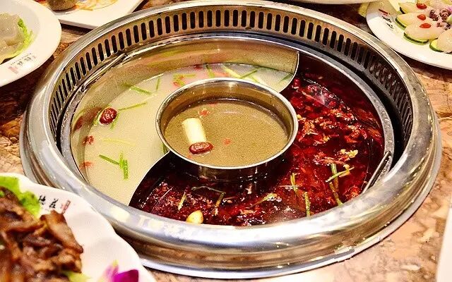 av8d长沙竟然有8种类型的火锅每个都好吃到炸