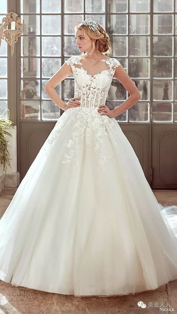 nicole发布2017时尚型婚纱系列,美呆了