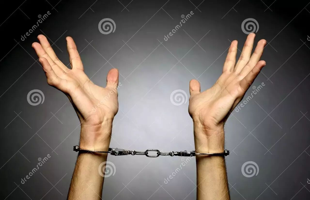 热点020215岁双胞胎姐妹3次策划毒杀父母悲剧的背后让万千家长