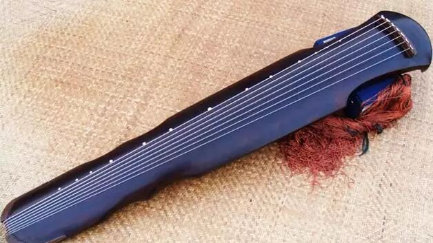 是古琴演奏者必须掌握的一种技巧,历代古琴著作中,对"吟猱绰注"都有不