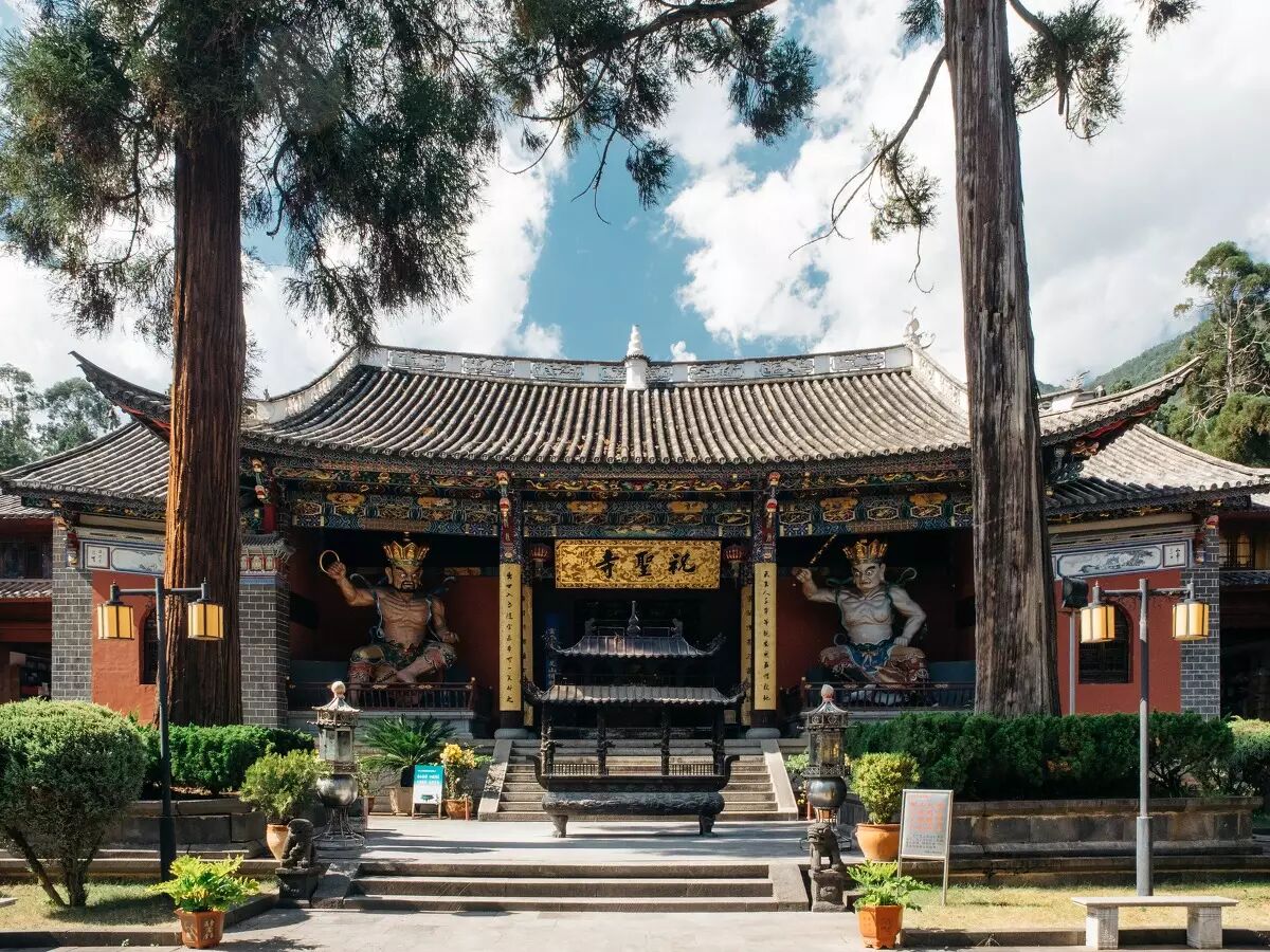 虚云老和尚14年修行地——鸡足山祝圣寺