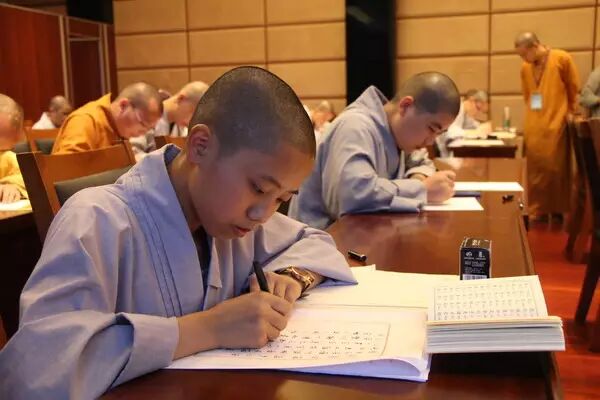 解结咒全文_念咒治疗抑郁症_如何用咒语消除抑郁症