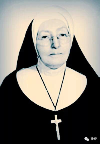 1937年12月,日军攻陷南京开始惨绝人寰的屠城后,美国教士明妮·魏特琳