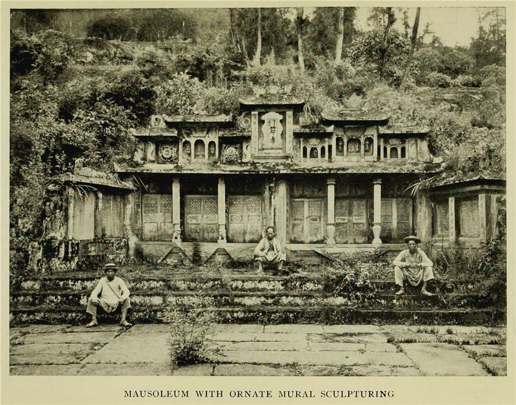 保宁府(今阆中)宝瓶口都江堰村中寺庙成都一景一个牌坊俯瞰松潘村落竹