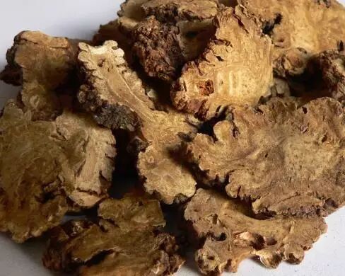 【健康养生】掉头发最该补的东西竟然是它？99%的人都不知道！