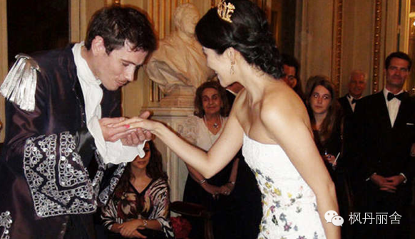 法国文化从日常礼仪开始