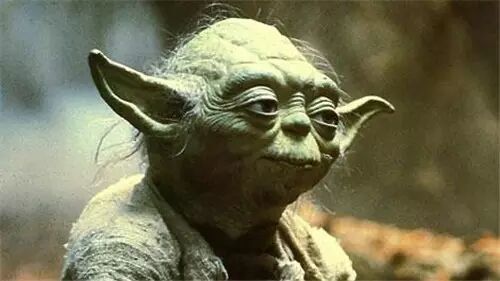 尤达大师堪称模型虚拟角色登峰造极的范例之一,撅嘴蹙眉的表情都细致