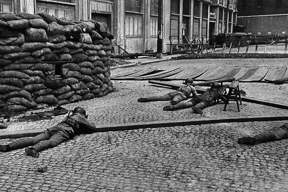 从未发表过的淞沪会战之浴血国军的震撼照片