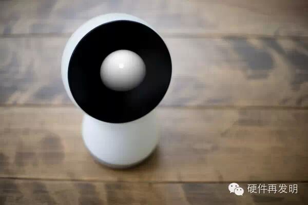 暖男级智能机器人管家Jibo
