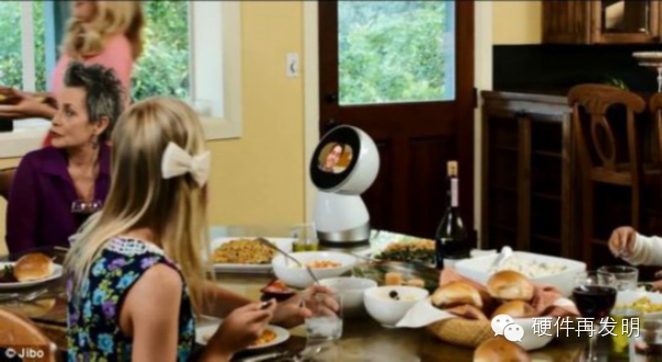 暖男级智能机器人管家Jibo