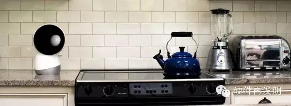 暖男级智能机器人管家Jibo