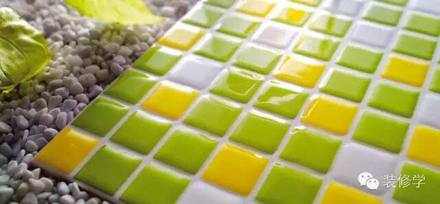 瓷砖跟瓷砖的区别_瓷砖好坏区别_全瓷砖和半瓷砖有什么区别