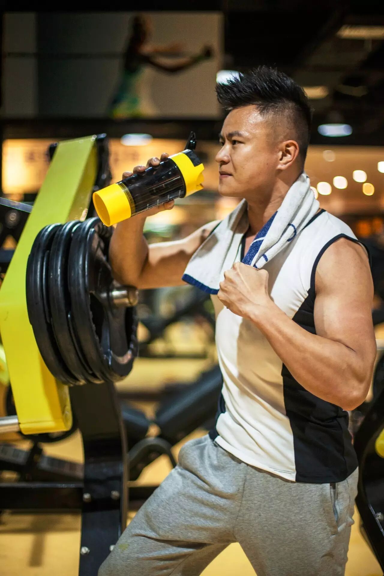 百菲健身阳光团队教练风采.