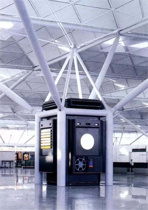 每一个改变设计界的作品, 都会先有一张「简陋」的草稿