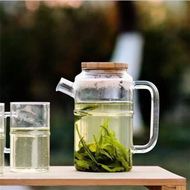 万丈红尘三杯酒千秋大业一壶茶是什么意思?_红尘是爱情的意思吗_红尘一梦是千年意思