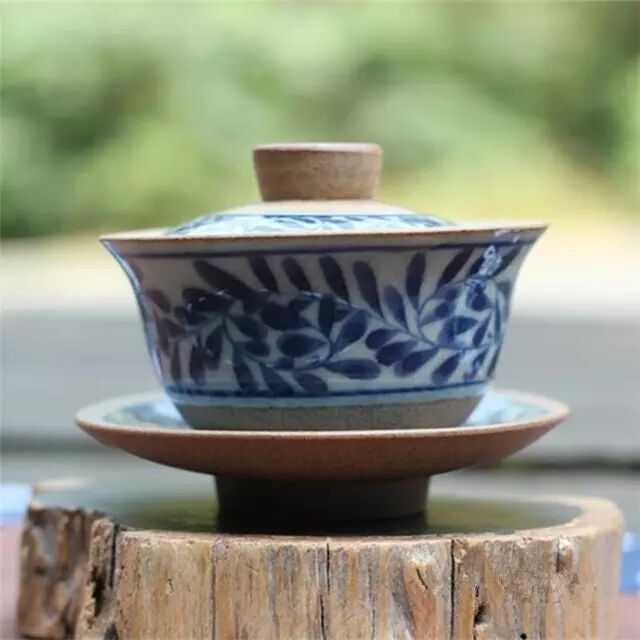 红尘是爱情的意思吗_红尘一梦是千年意思_万丈红尘三杯酒千秋大业一壶茶是什么意思?