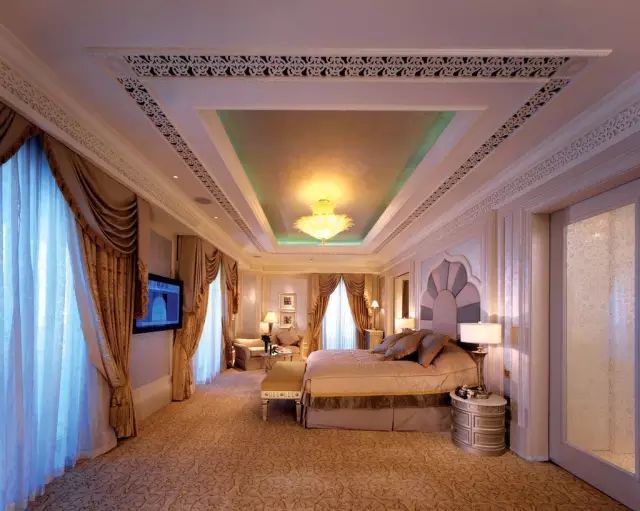 全球唯一八星級酒店——神話中才有的「黃金宮」，最小的客房55㎡，套間680平米…… 靈異 第28張