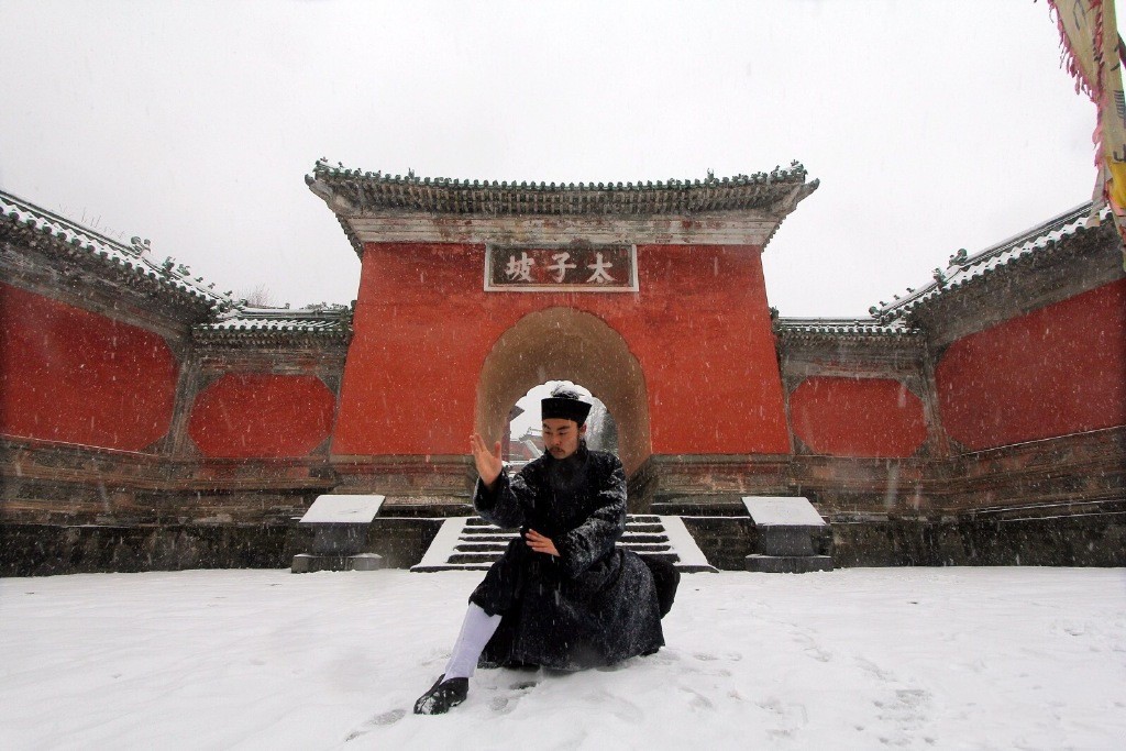 揭秘武当山大雪封山时,道人,隐士,都在干什么!