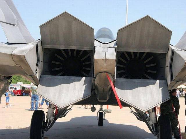 【6/4更新】战斗机，从后面看更有意思的图8